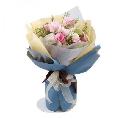 3朵白玫瑰+5朵粉色桔梗+3朵白色桔梗花束 同城鲜花配送